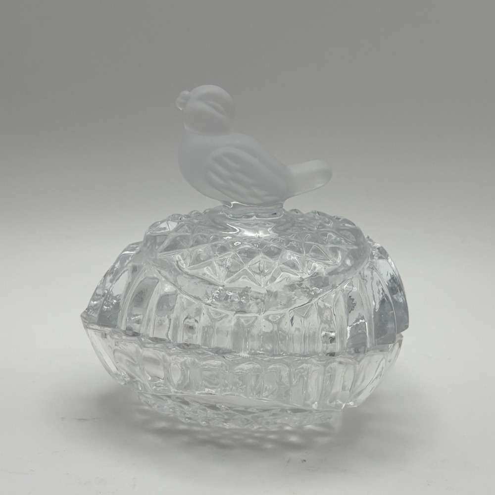 Hofbauer Byrdes Crystal Egg Trinket Box With Satin Galas Bird On Lid